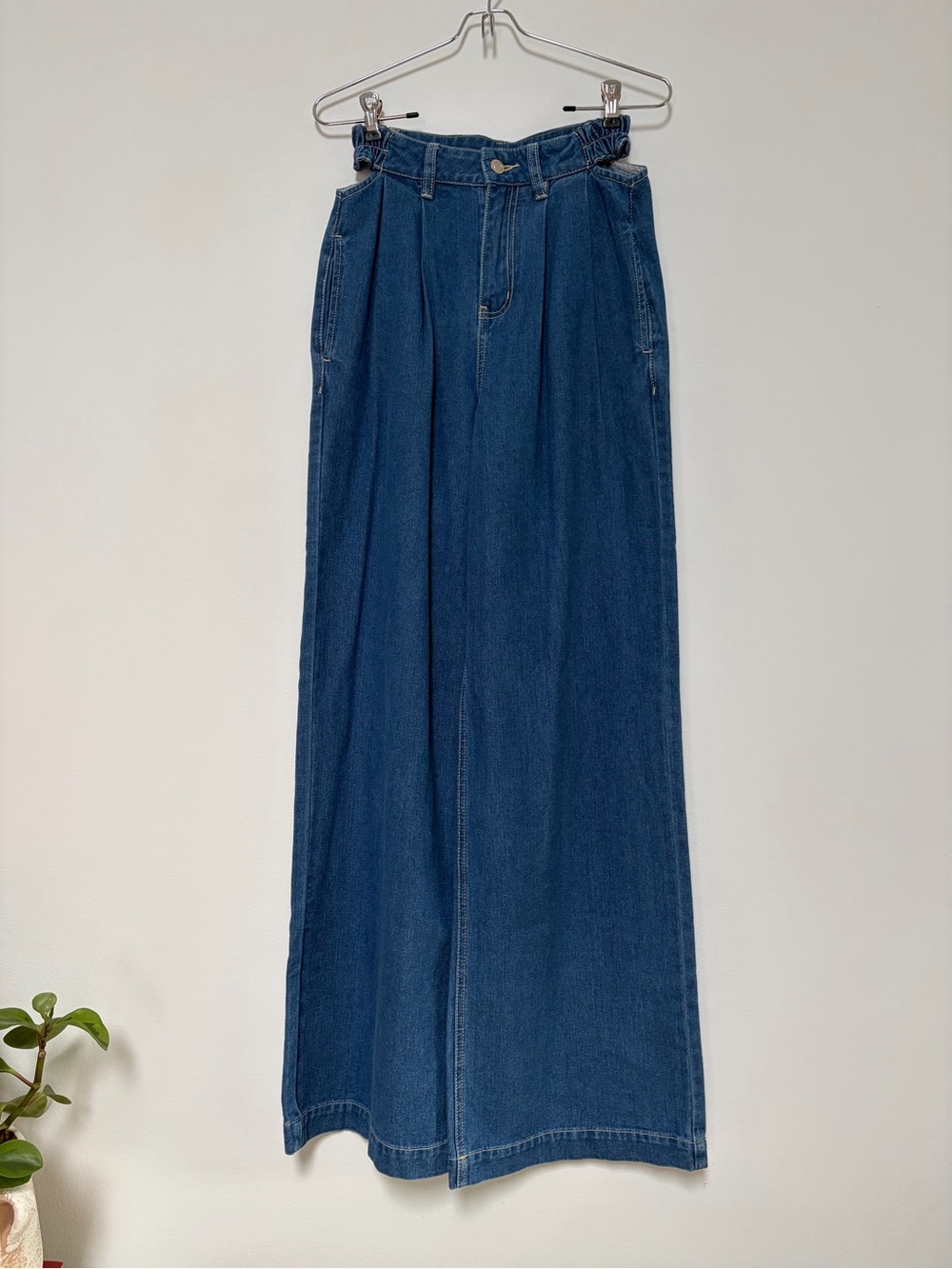 Sovere Revolve Advance Cutout Wide Leg Highrise Jeans Blue Size XS